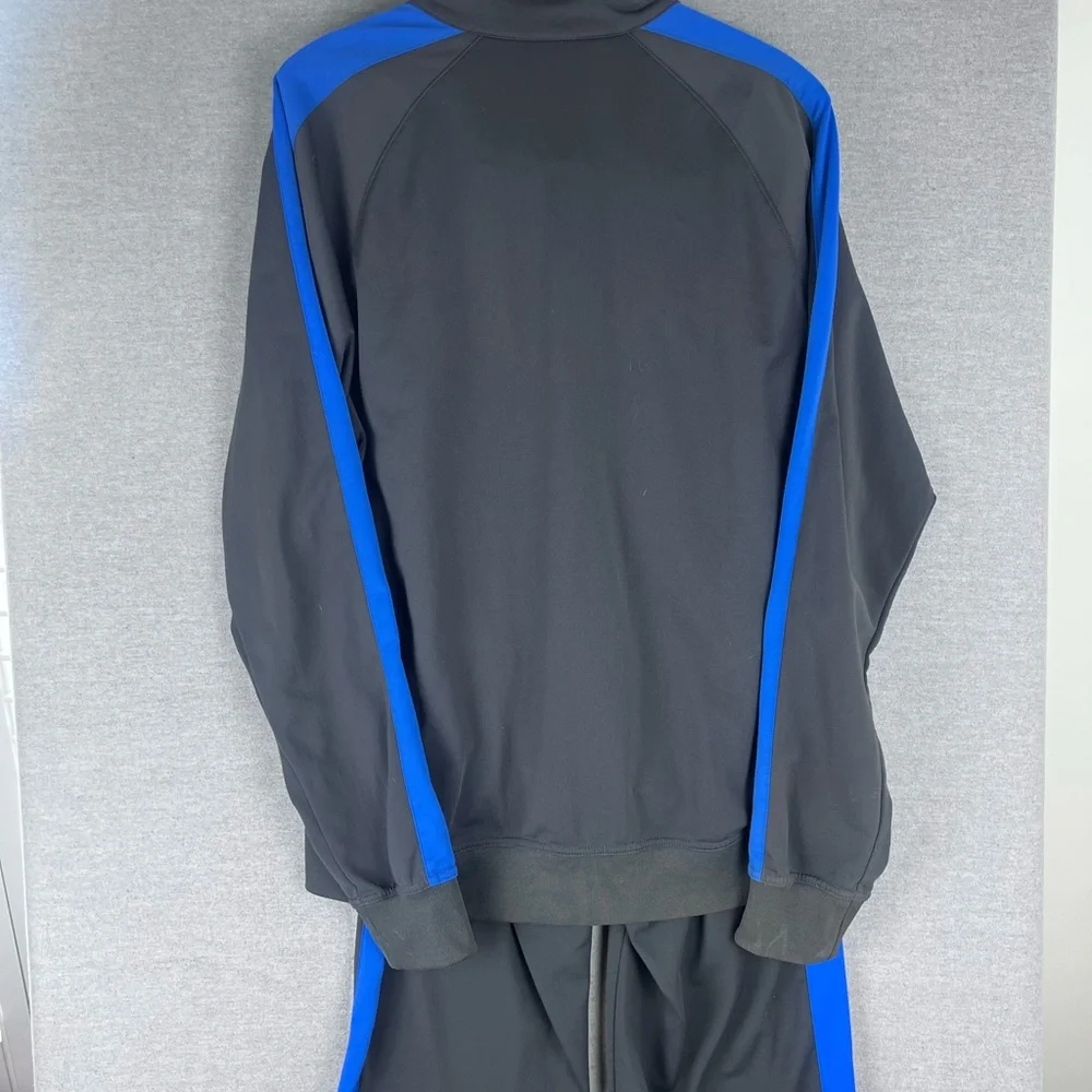 Nike stay stylish
